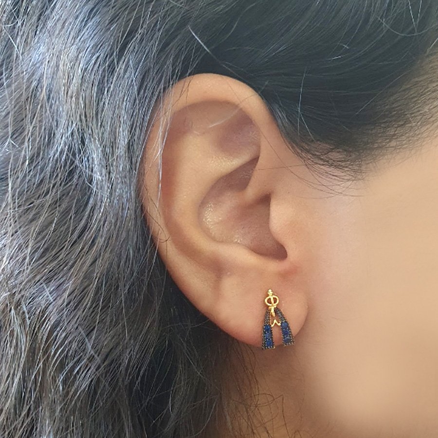 BRINCO NOSSA SENHORA APARECIDA COM ZIRCÔNIAS AZUL