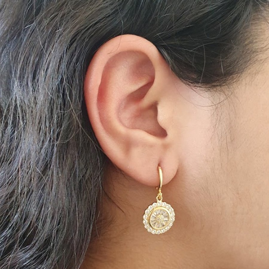 BRINCO DE ARGOLA PIZZA COM ZIRCONIAS