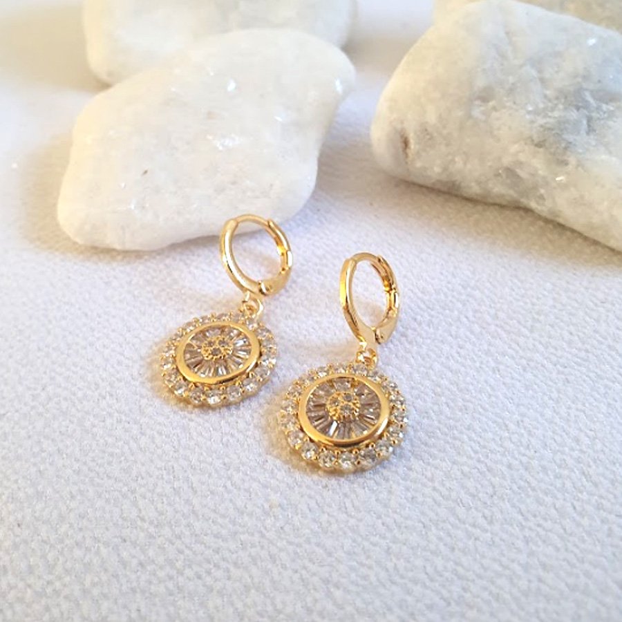 BRINCO DE ARGOLA PIZZA COM ZIRCONIAS