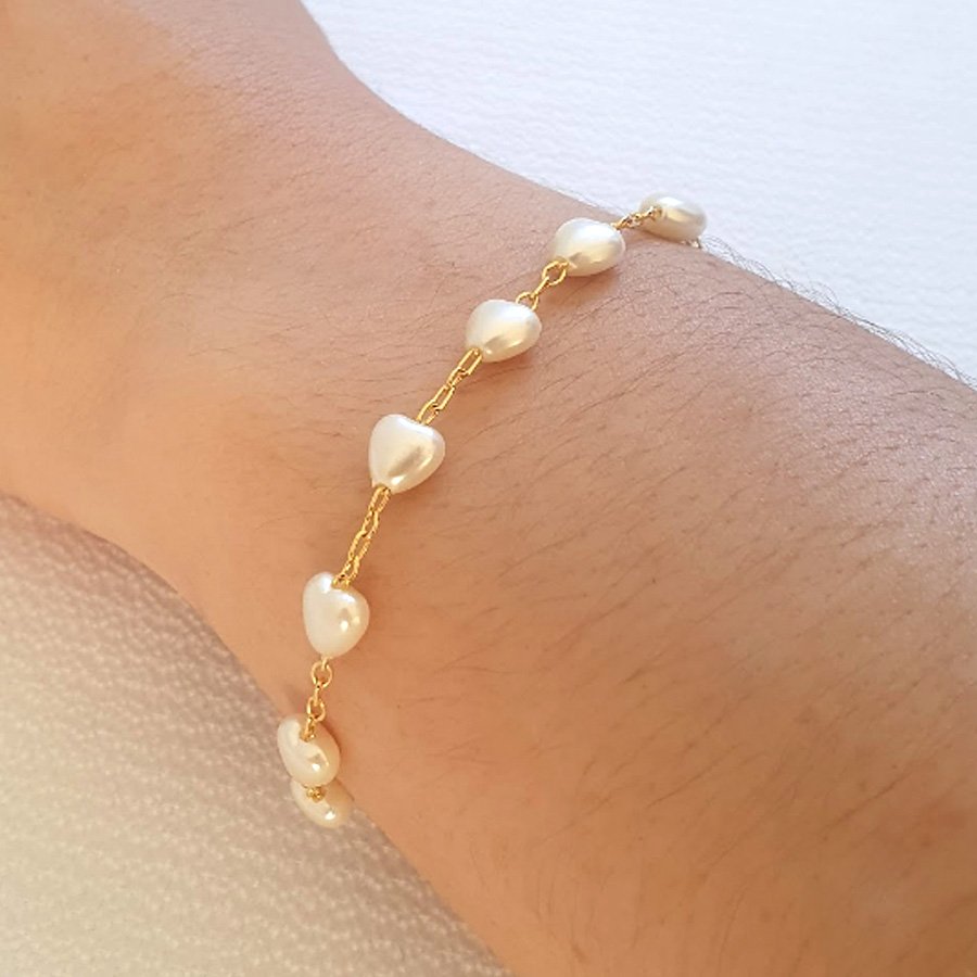 PULSEIRA FEMININA CORAÇÕES DE PÉROLA