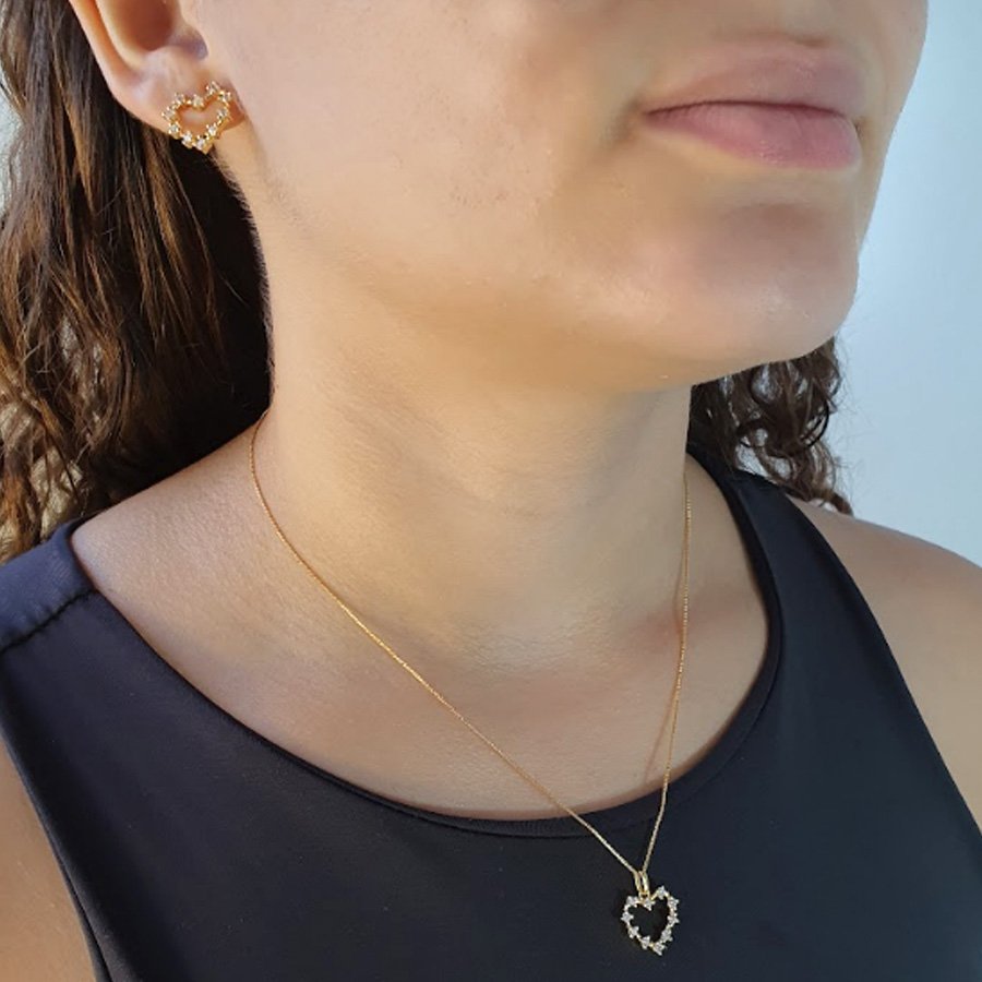 CONJUNTO DE CORAÇÕES COM DEZ ZIRCÔNIAS BRANCA