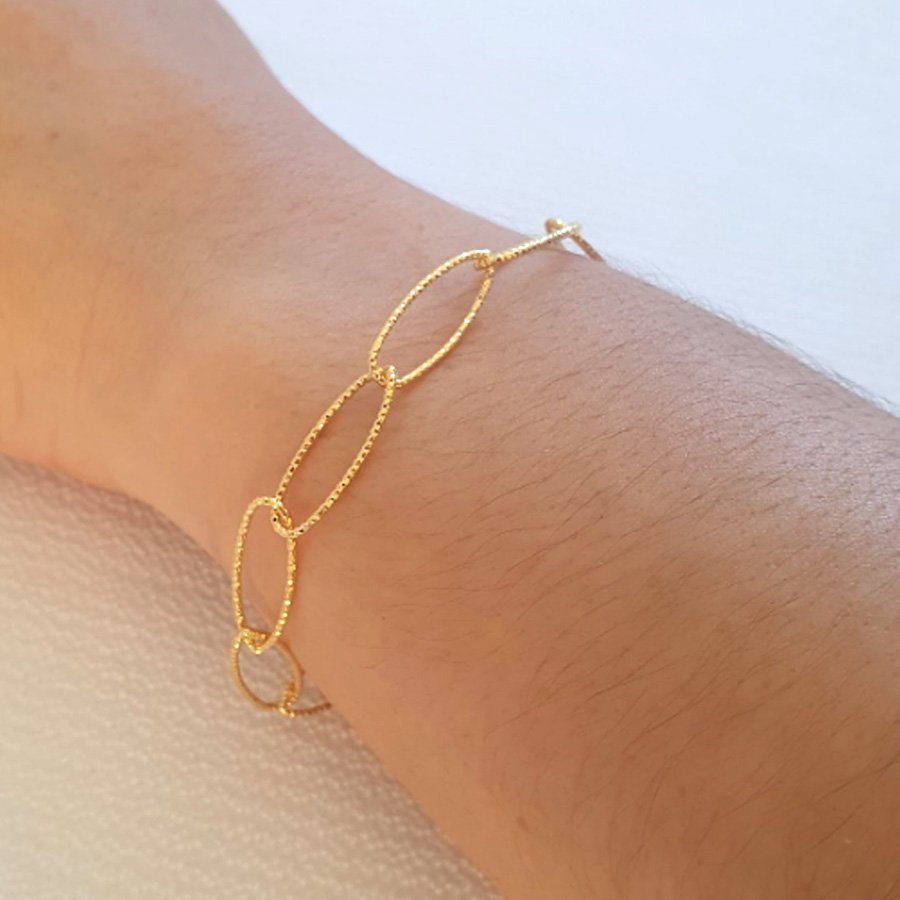 PULSEIRA FEMININA ELOS VAZADOS E TRABALHADOS