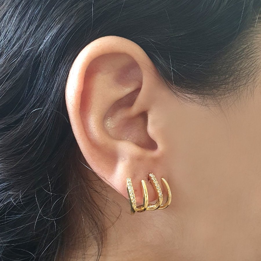 BRINCO PIERCING COM PEDRAS DE ZIRCÔNIAS MÉDIO