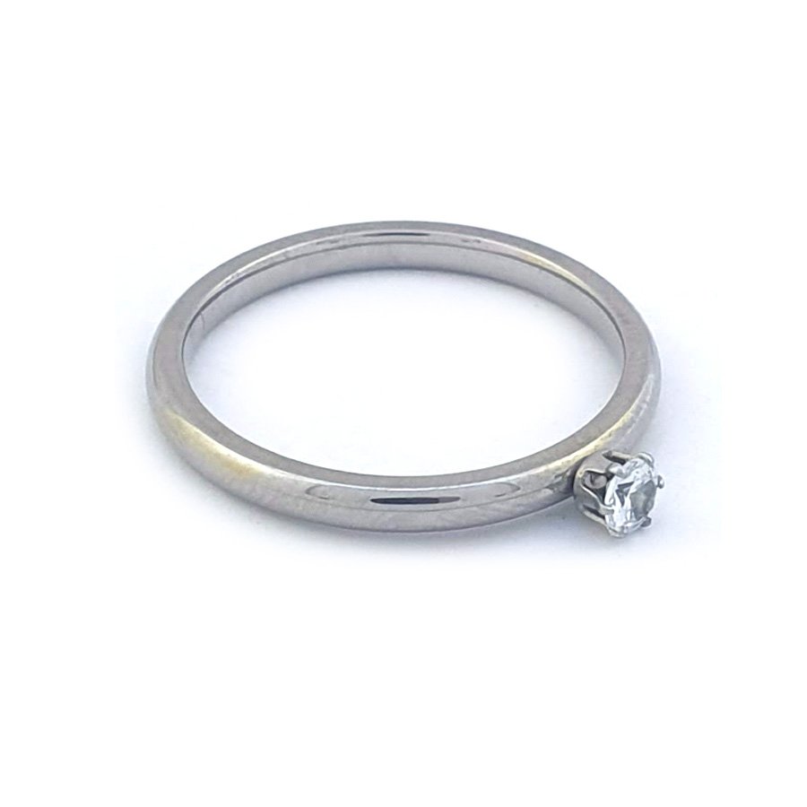 ANEL AÇO INOX COM UMA PEDRA DE ZIRCÔNIA