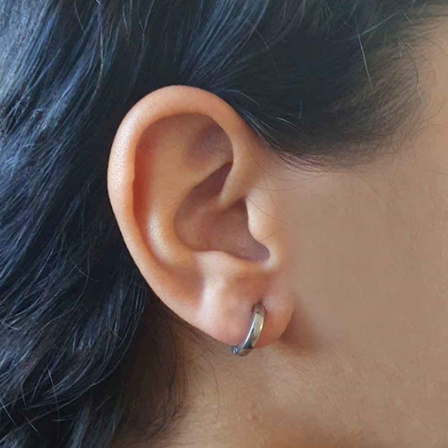 BRINCO AÇO INOX CARTILAGEM 2,5MM 1,2CM