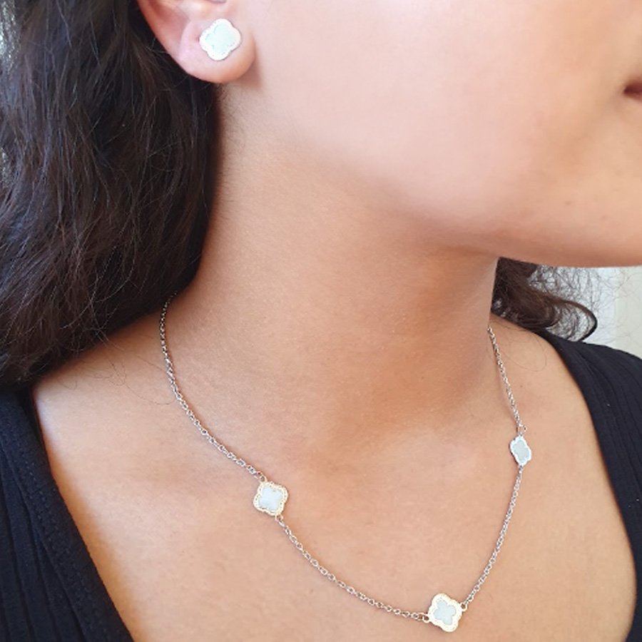 CONJUNTO AÇO INOX TREVO COM RESINA