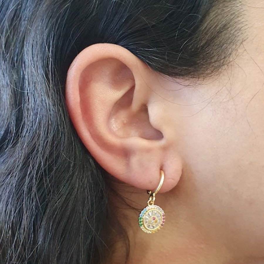 BRINCO DE ARGOLA PIZZA COM ZIRCÔNIAS