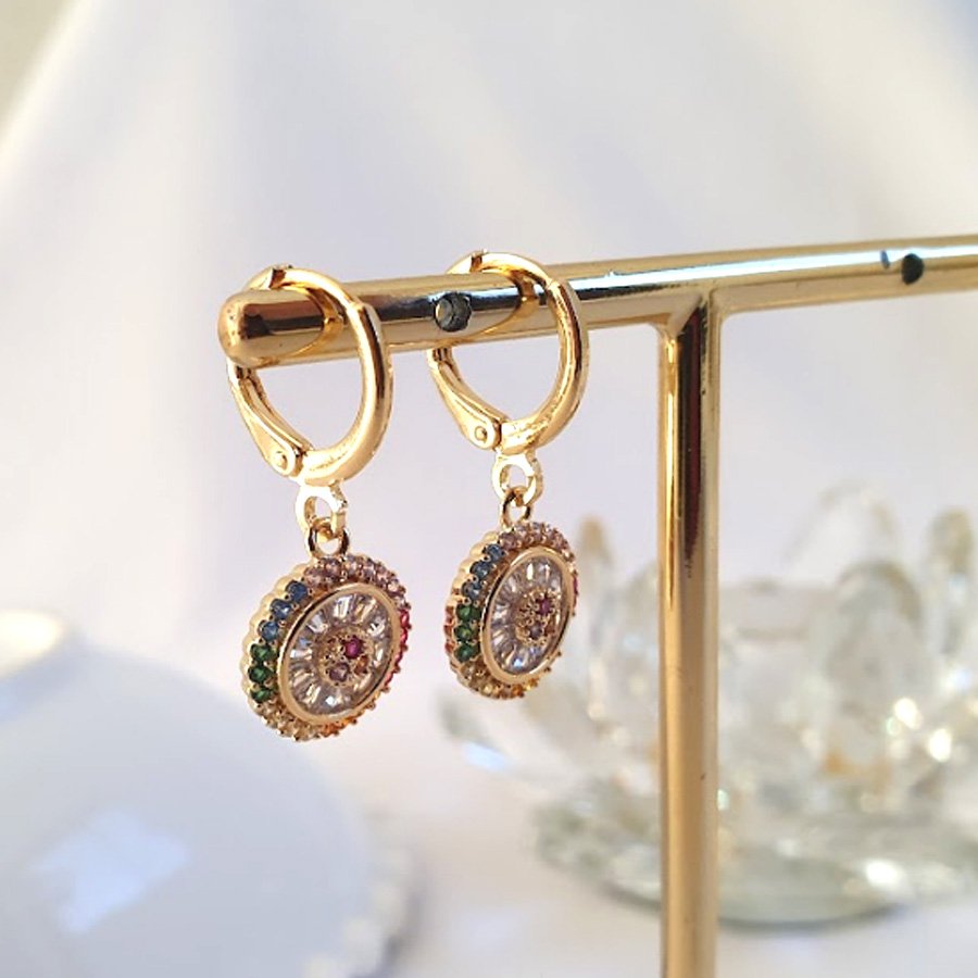 BRINCO DE ARGOLA PIZZA COM ZIRCÔNIAS