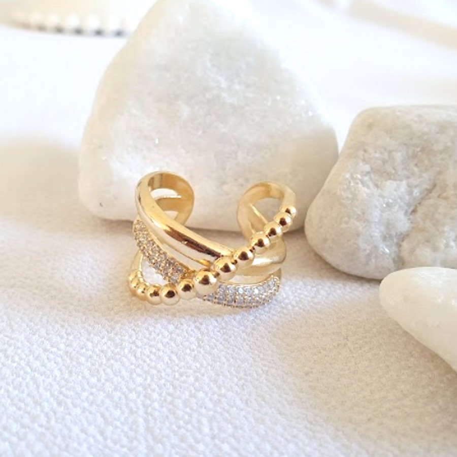 ANEL TRABALHADO COM BOLINHAS E PEDRAS DE ZIRCÔNIA