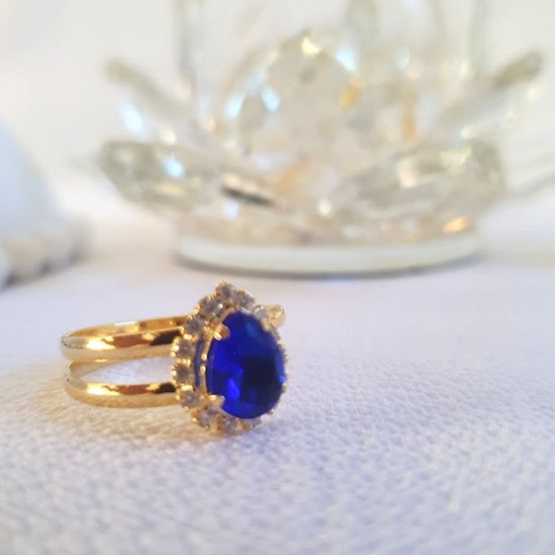 ANEL GOTA COM STRASS EM VOLTA