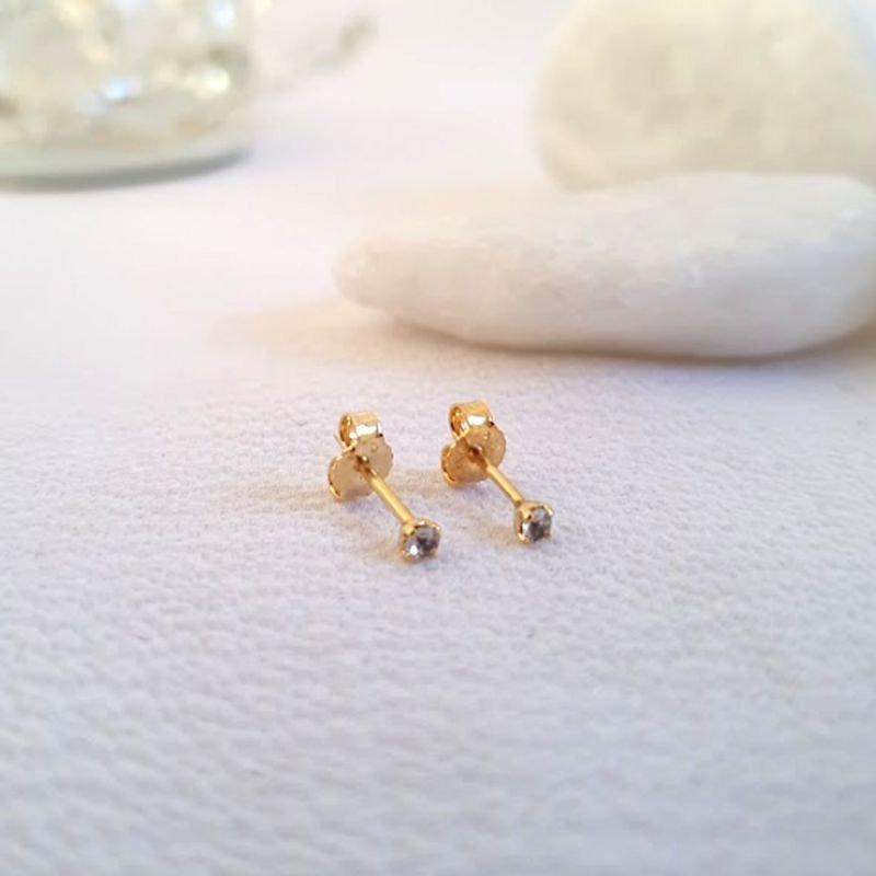 BRINCO INFANTIL COM PEDRINHA DE STRASS FURTA COR