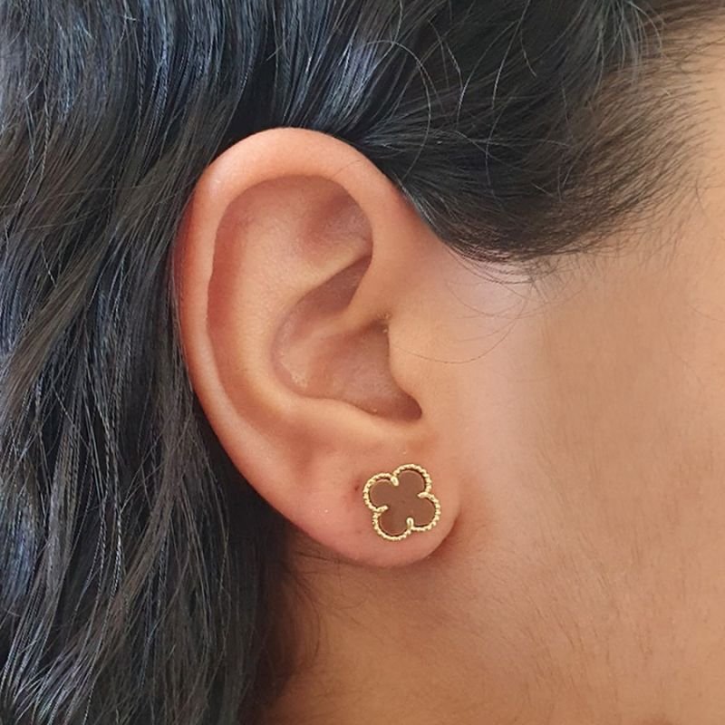 BRINCO TREVO DE MADREPÉROLA