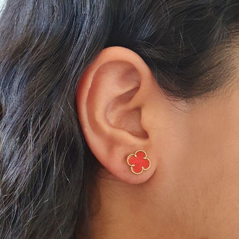 BRINCO TREVO DE MADREPÉROLA