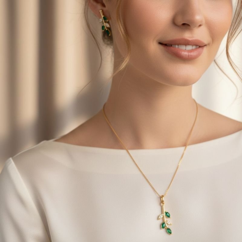 CONJUNTO DE FLORES COM PEDRAS DE ZIRCÔNIAS