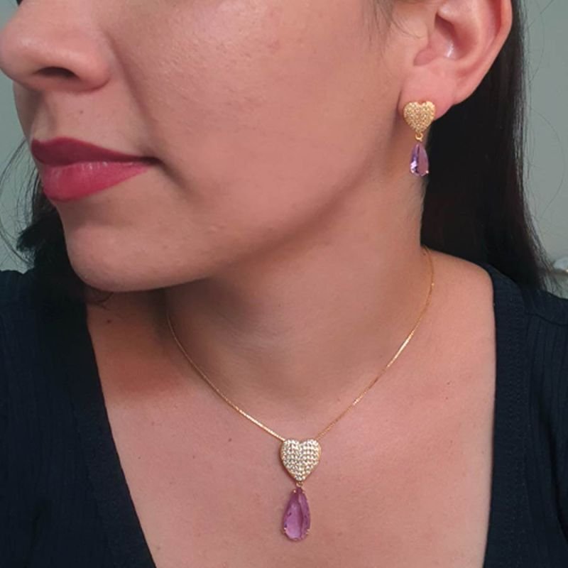 CONJUNTO FEMININO CORAÇÃO COM ZIRCÔNIAS E PEDRA COLORIDA