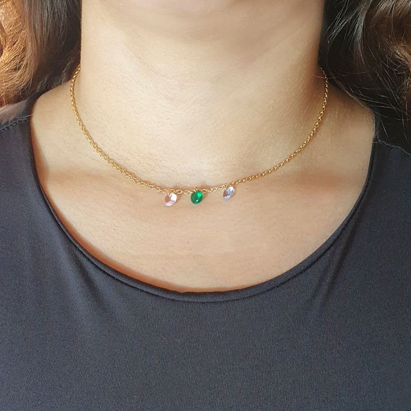 CORRENTE FEMININA COM TRÊS ZIRCÔNIAS