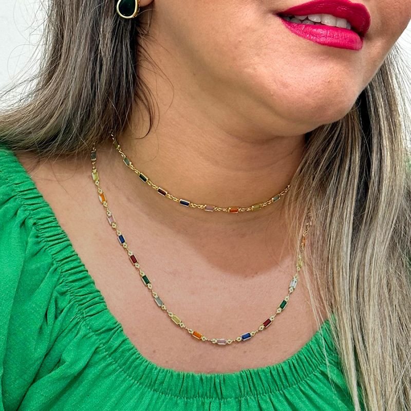 CORRENTE FEMININA DE PEDRINHAS COLORIDAS 45CM