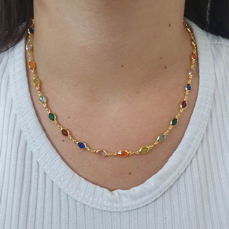 CORRENTE FEMININA DE PEDRINHAS COLORIDAS OVAIS 45CM