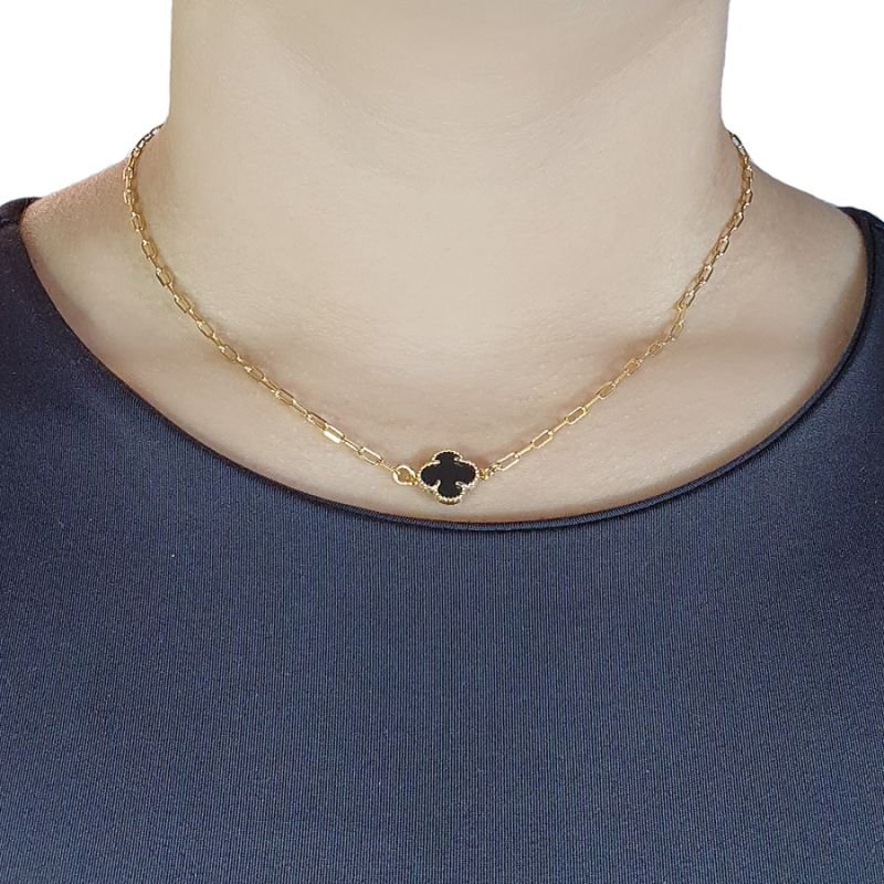 CORRENTE FEMININA FINA COM TREVO DE MADREPÉROLA