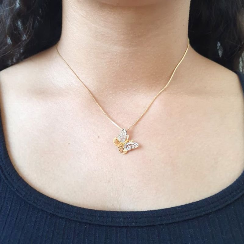 PINGENTE DE BORBOLETA TRABALHADA COM RÓDIO ROSÊ