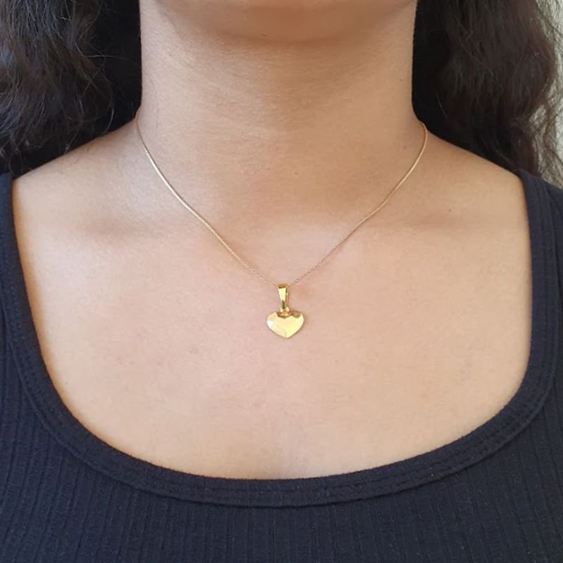 PINGENTE DE CORAÇÃO TRABALHADO