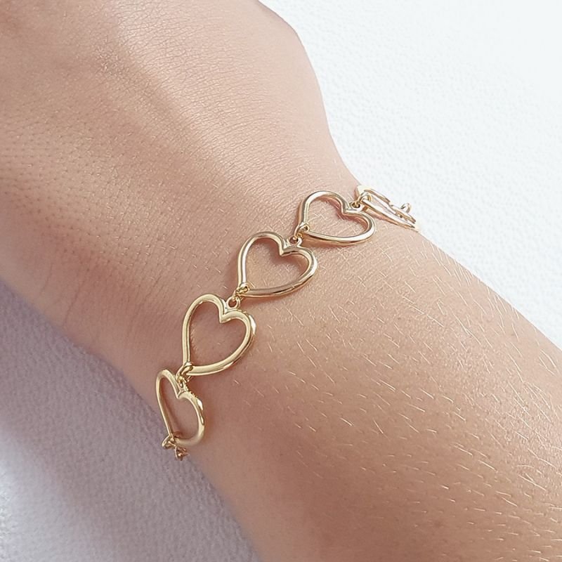 PULSEIRA FEMININA COM CINCO CORAÇÕES LISO E VAZADOS