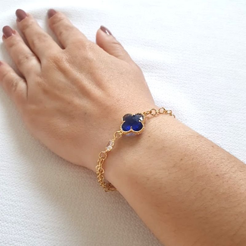 PULSEIRA FEMININA TREVO DIAMANTADO EM VOLTA COM UMA PEDRA