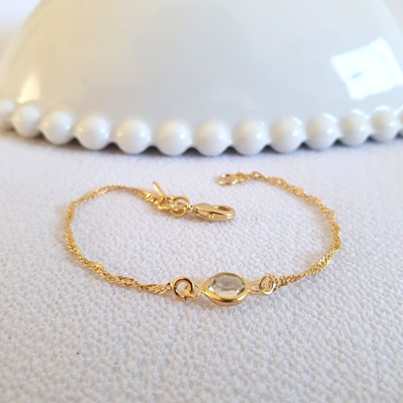 PULSEIRA INFANTIL COM PEDRA MALHA TORCIDA