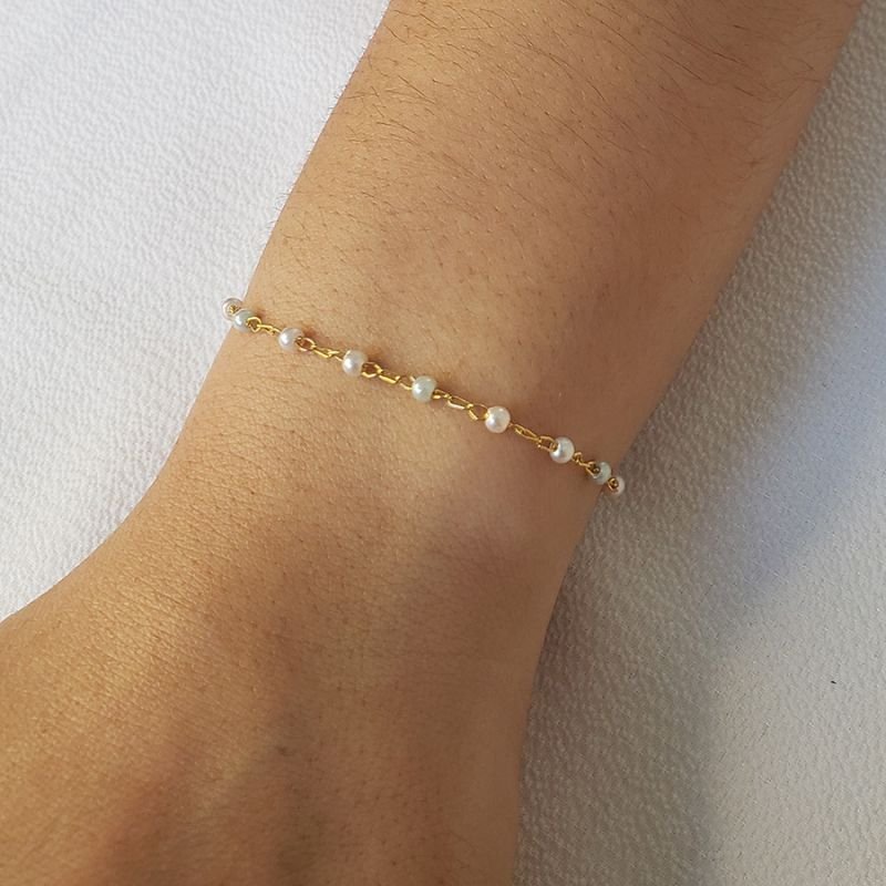 PULSEIRA INFANTIL COM PÉROLAS