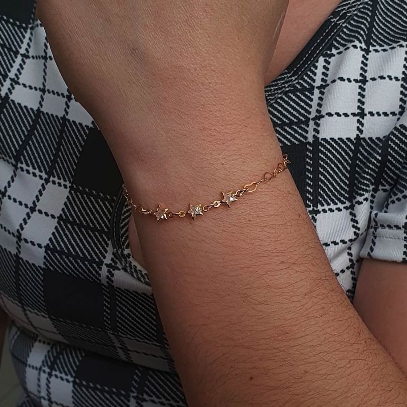 PULSEIRA INFANTIL COM TRÊS ESTRELAS DE ZIRCÔNIAS